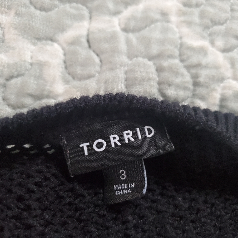 Torrid Sweater - Picture 2 of 4